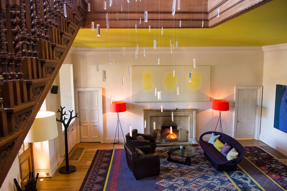 Cowley Manor