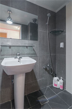 Hotel Nanu Guesthouse Pink Female Only