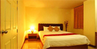 Omni Suites Aparts-Hotel