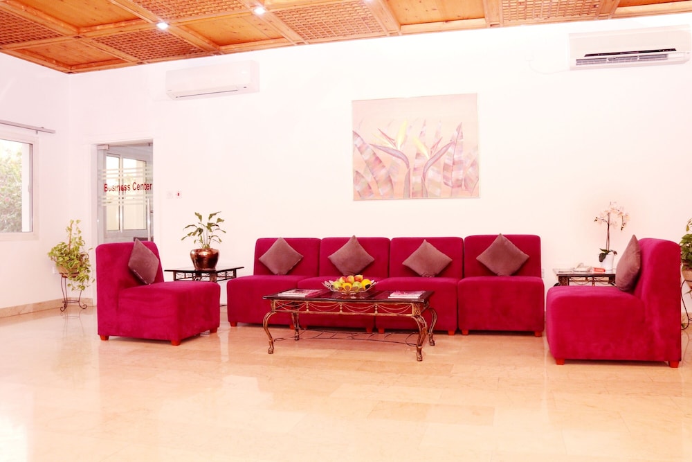 Tropicana Hotel
