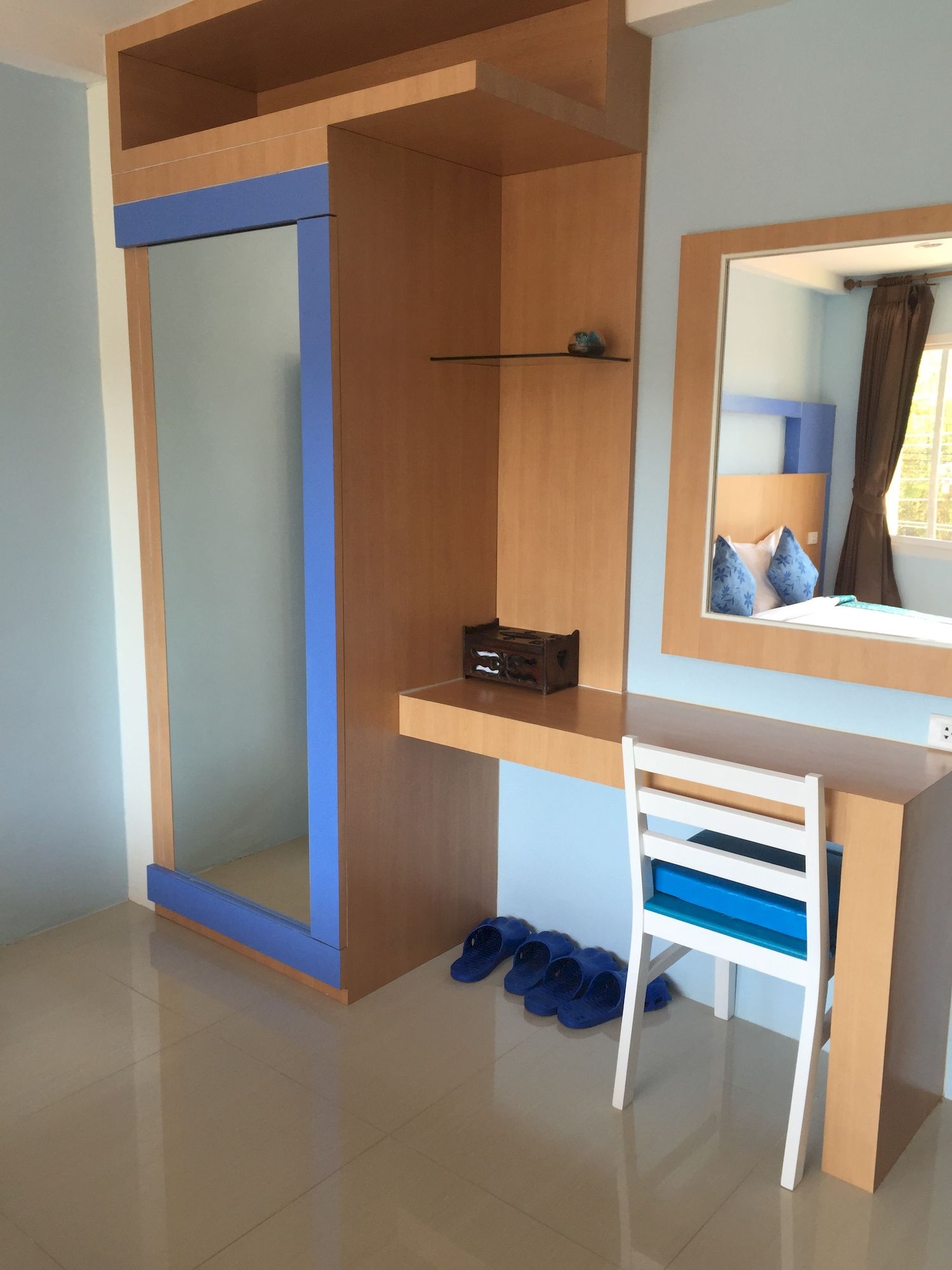 Krabi Serene Loft Hotel