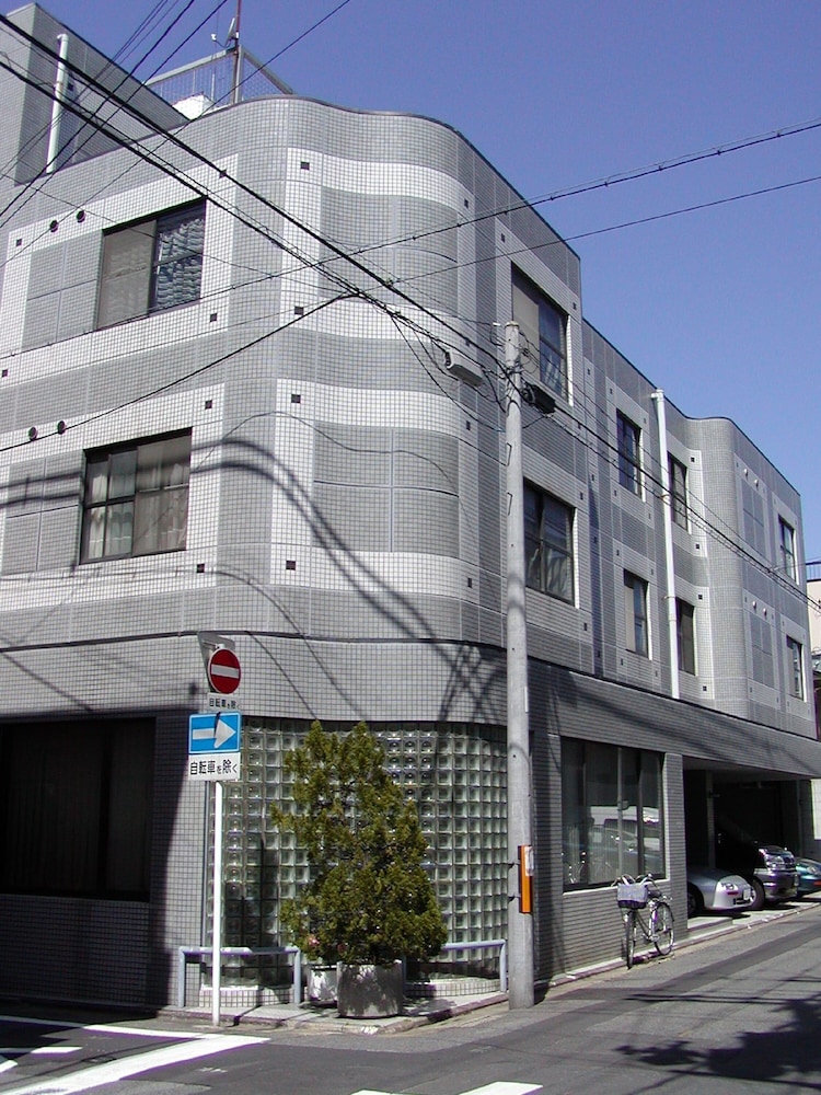 Daily Apartment House Gojo Ivy