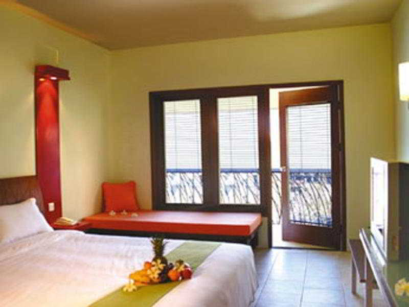 Hotel all seasons Bali Legian -soon ibis Styles-