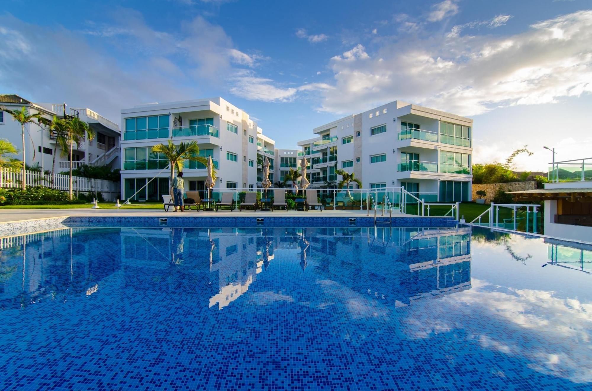 Condos At Bayrock 2