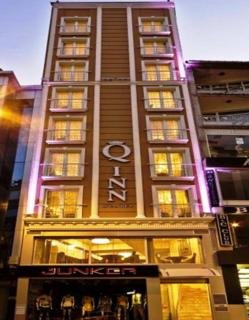 Royce Hotel