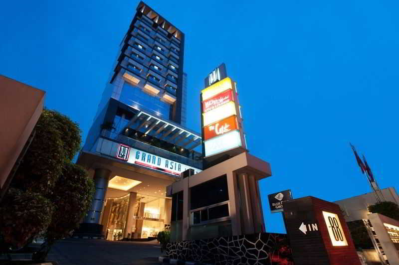 Grand Asia Hotel