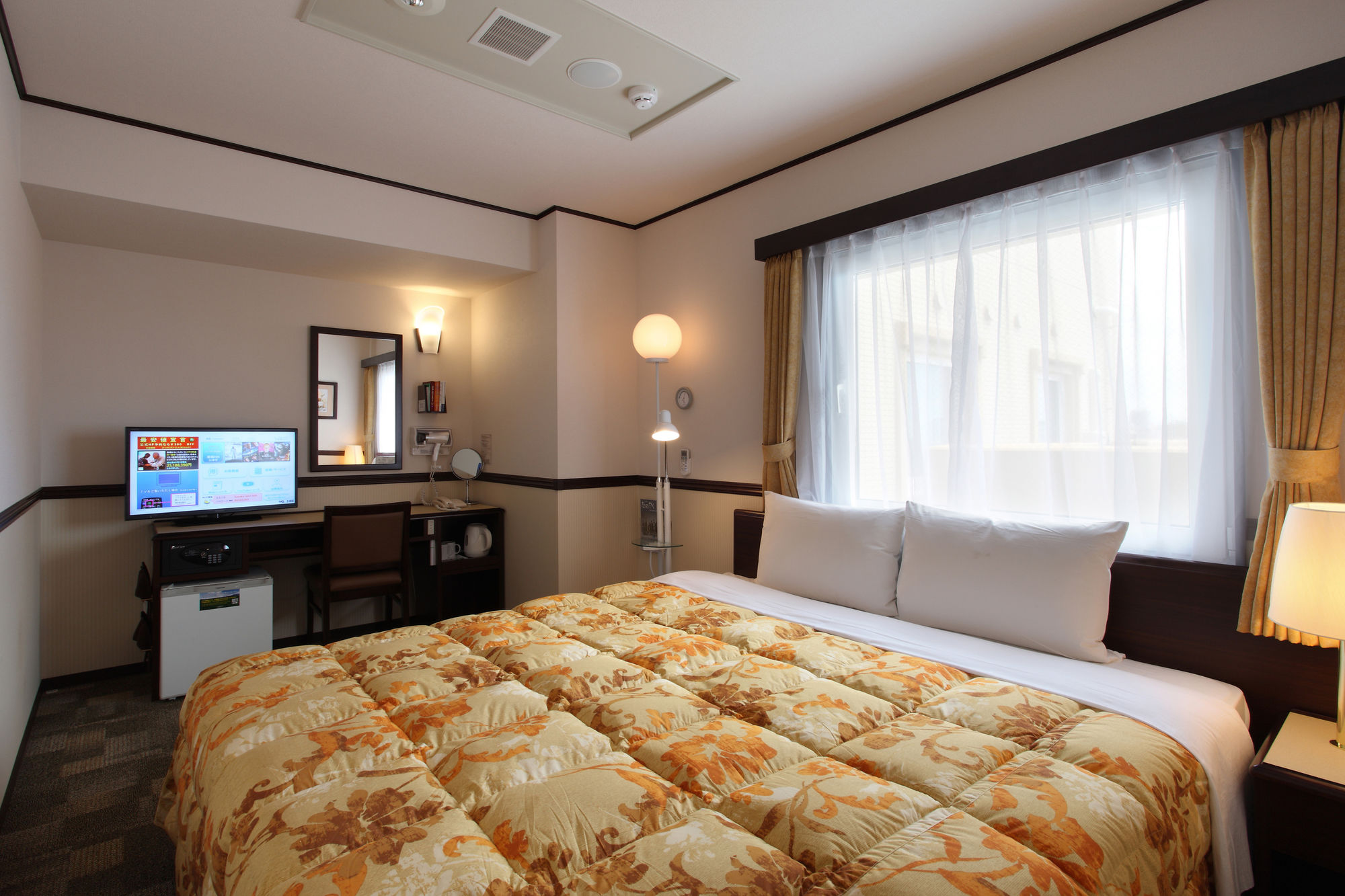 Toyoko Inn Nihonbashi Zeimusho Mae