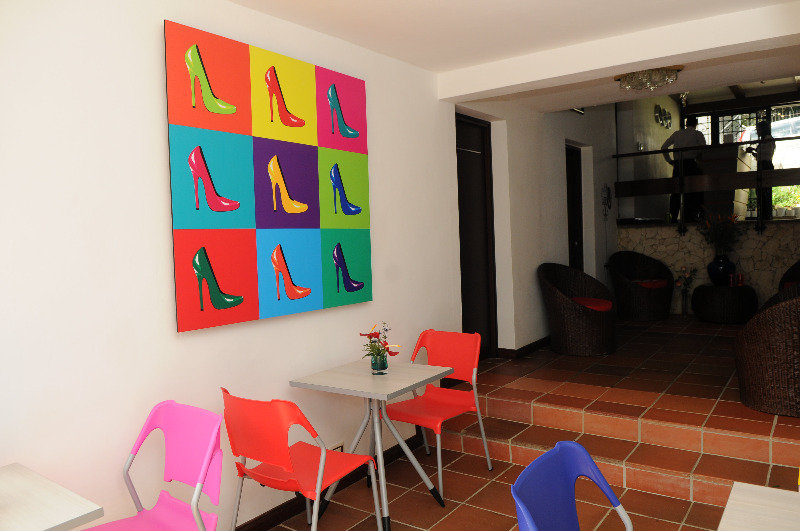 Kolor Boutique