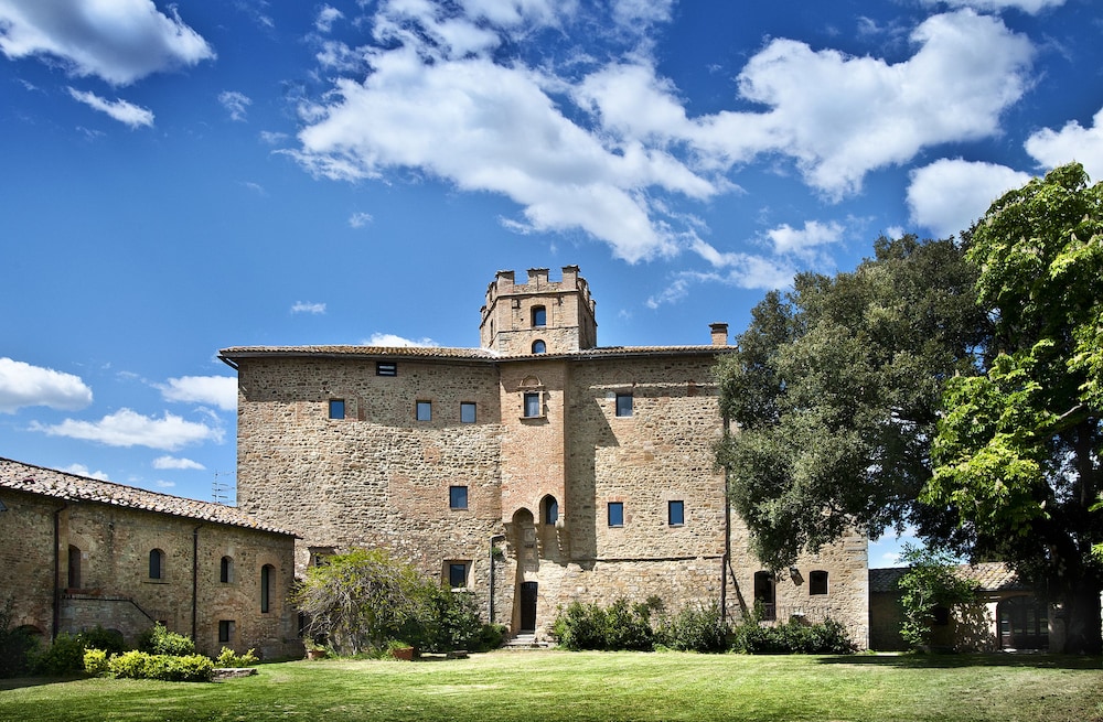 Castel Porrona
