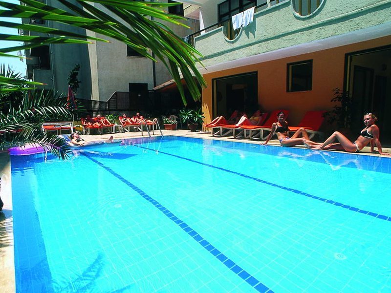 Kleopatra Hermes Beach Hotel