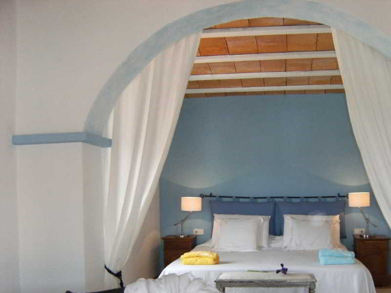 Hotel Villa Can Maries