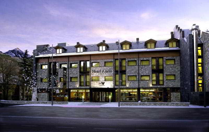 Sommos Hotel Aneto