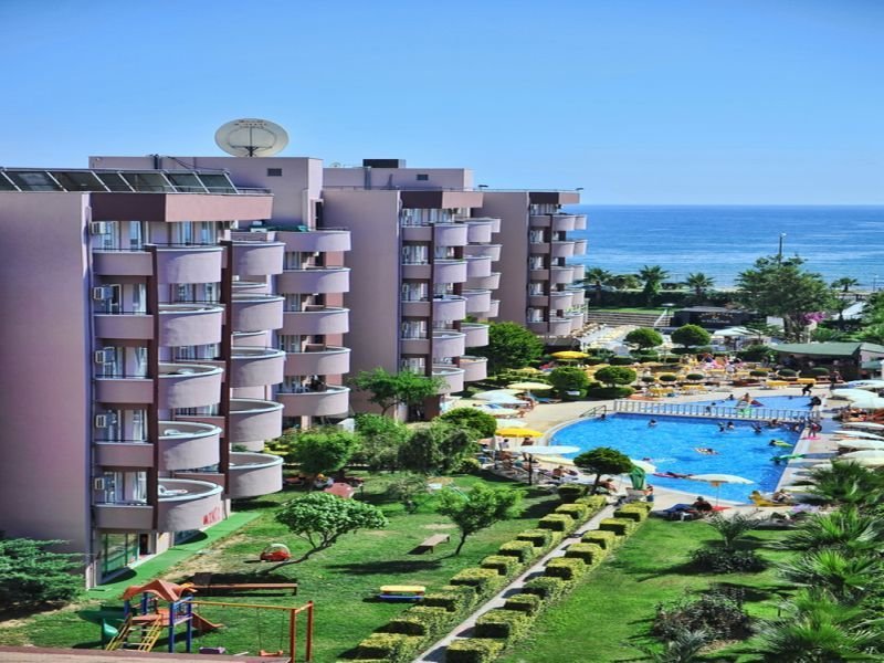 Grand Uysal Beach Hotel