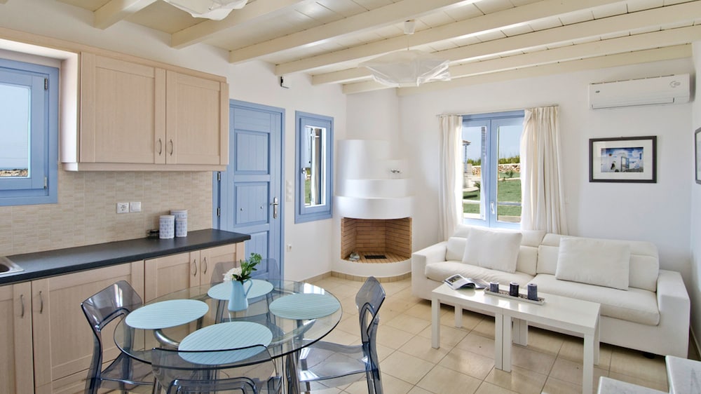 Naxian Resort