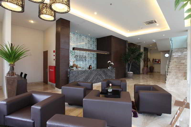 Avissa Suites