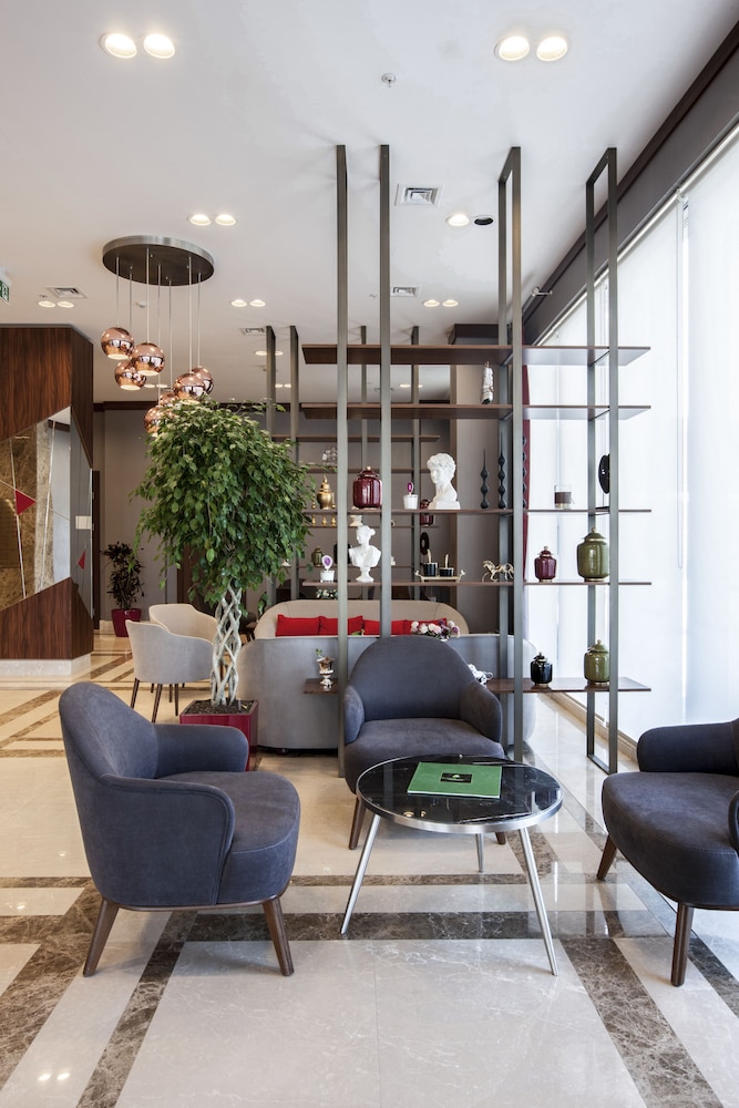 Ramada by Wyndham Istanbul Alibeykoy