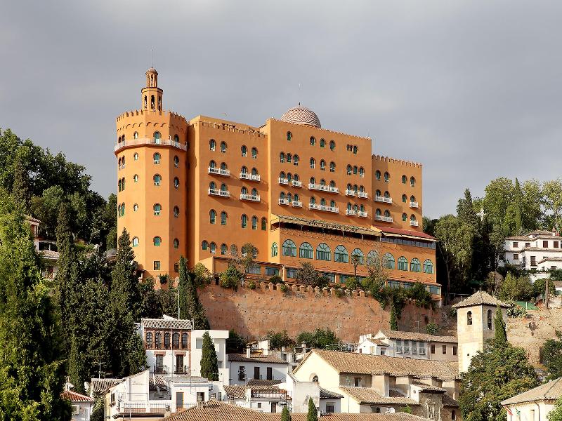 Alhambra Palace Hotel