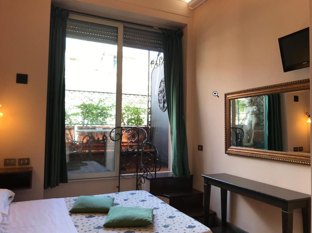 Okapi Rooms