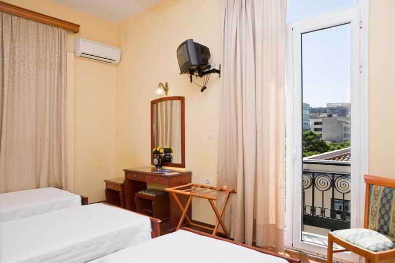 Cecil Hotel