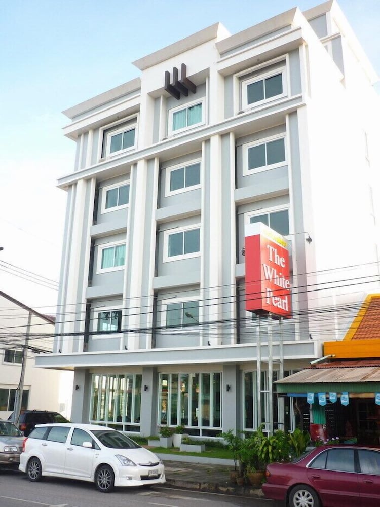 The White Pearl Hotel