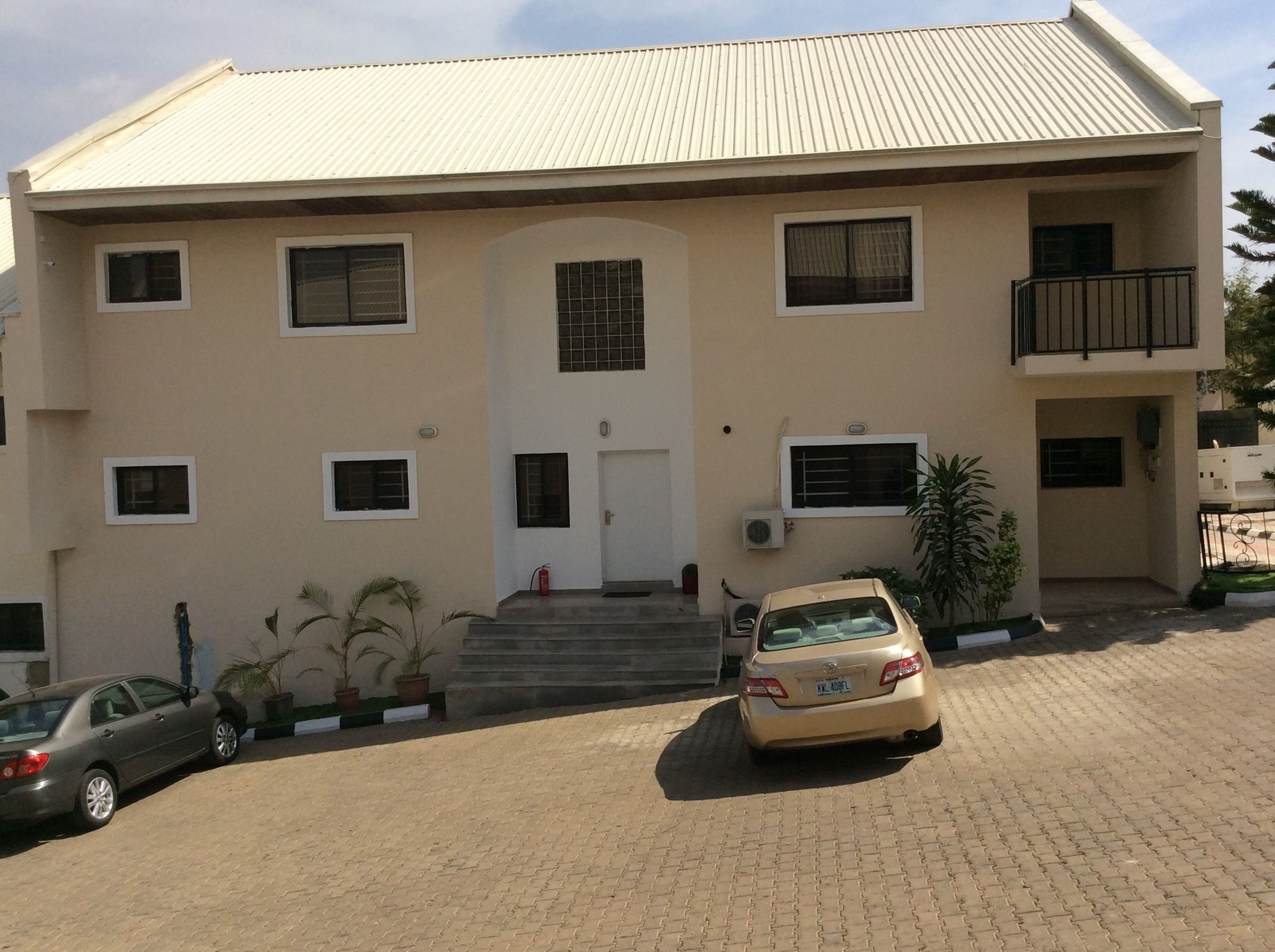 Champions Lodge