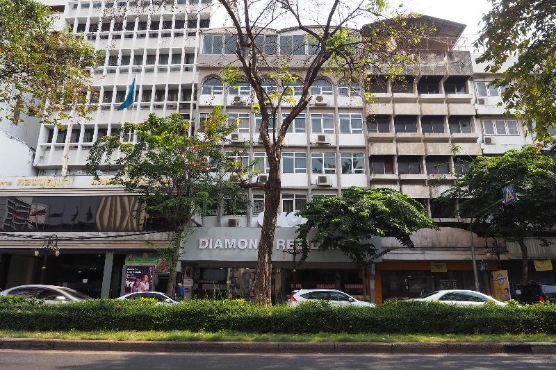 OYO 102 Diamond Residence Silom