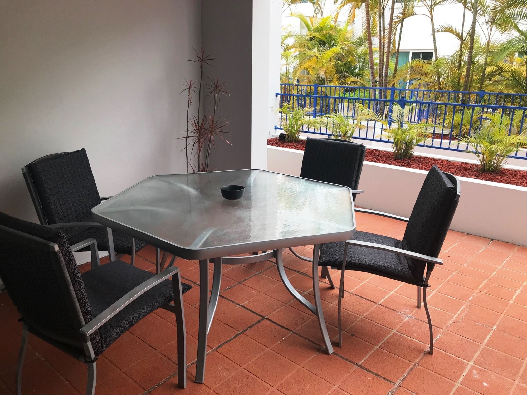 Surfers Beach Resort 2