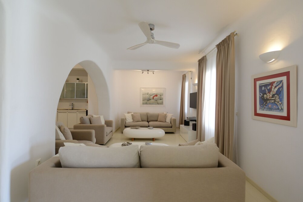 Thalasses Villas