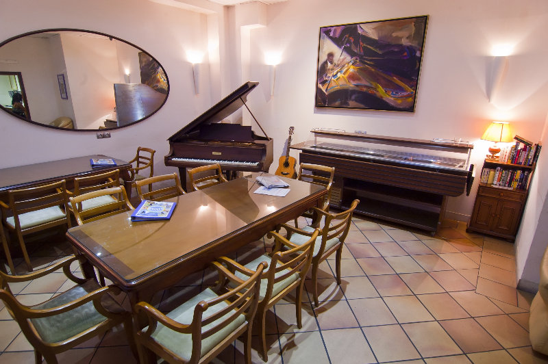 Hostel Villa Saint Exupéry Beach