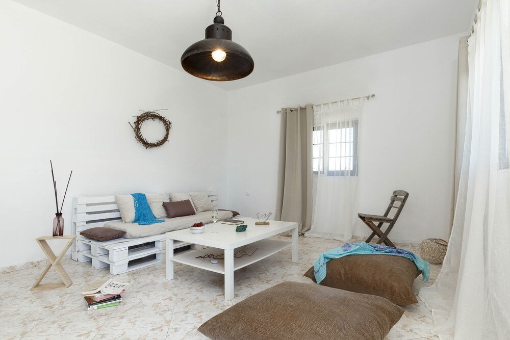 Eco Beach And Magic Garden