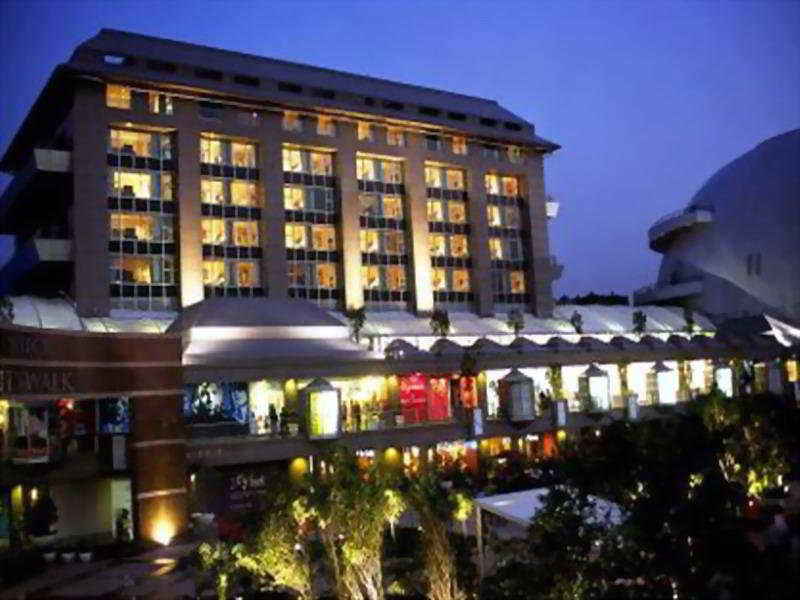 Svelte Hotel & Personal Suites