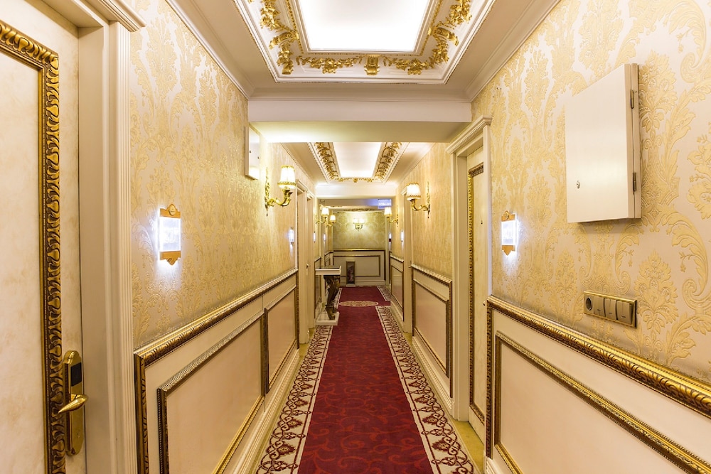 Buyuk Hamit Hotel