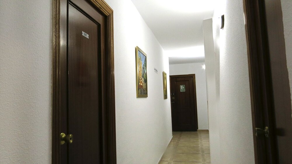 Barbate Hostal