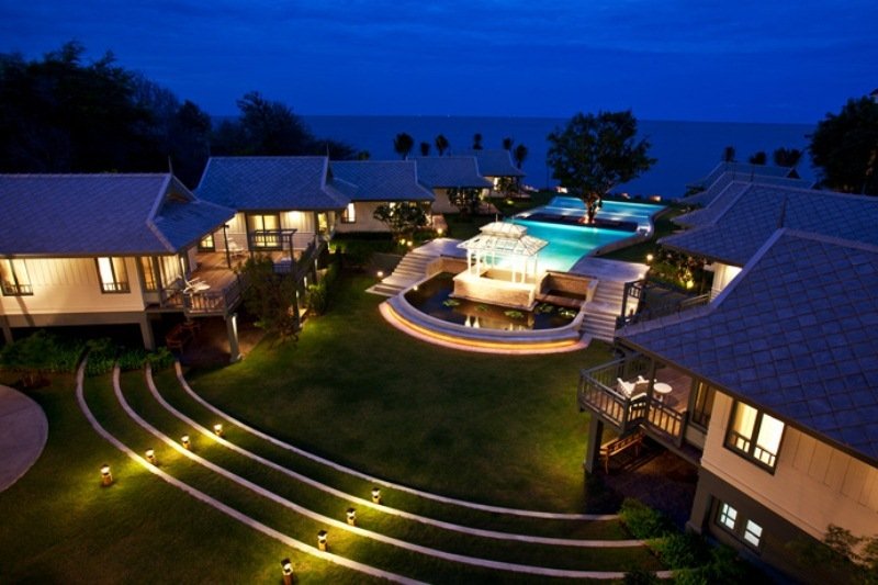Devasom Huahin Resort