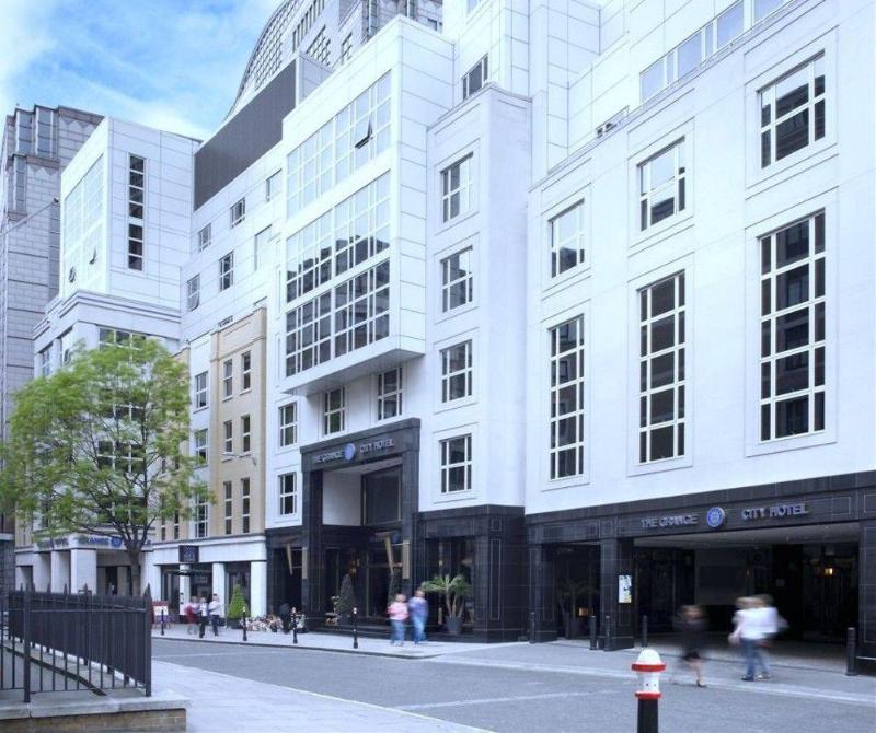 Leonardo Royal Hotel London City