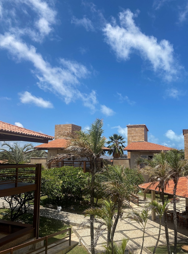 Tropical Ilhas Pousada Beach