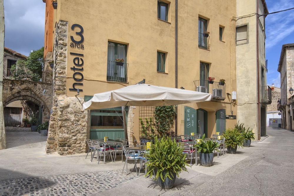 Hotel 3 Arcs