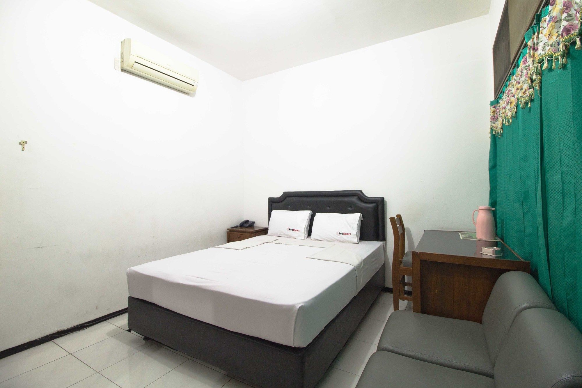 Henny Executive Homestay