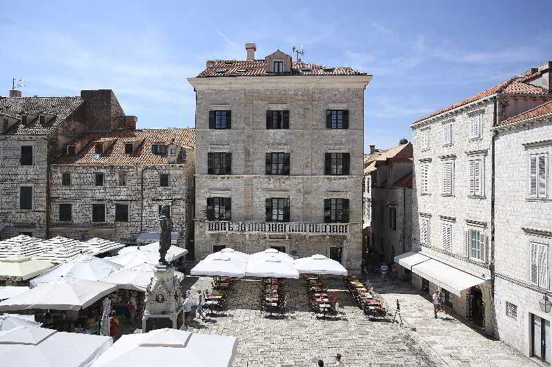 The Pucic Palace