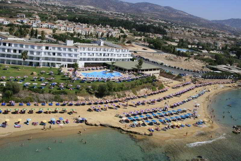Corallia Beach Hotel Apartments