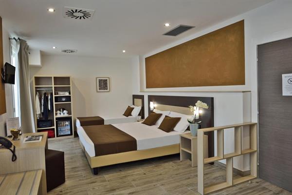 Hotel Luxor Florence