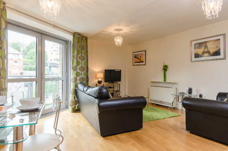 Hamilton Court Serviced Apartments