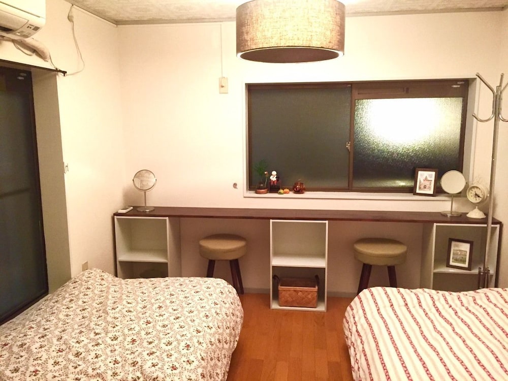 Guest House Ten Roku Hostel Caters To Women