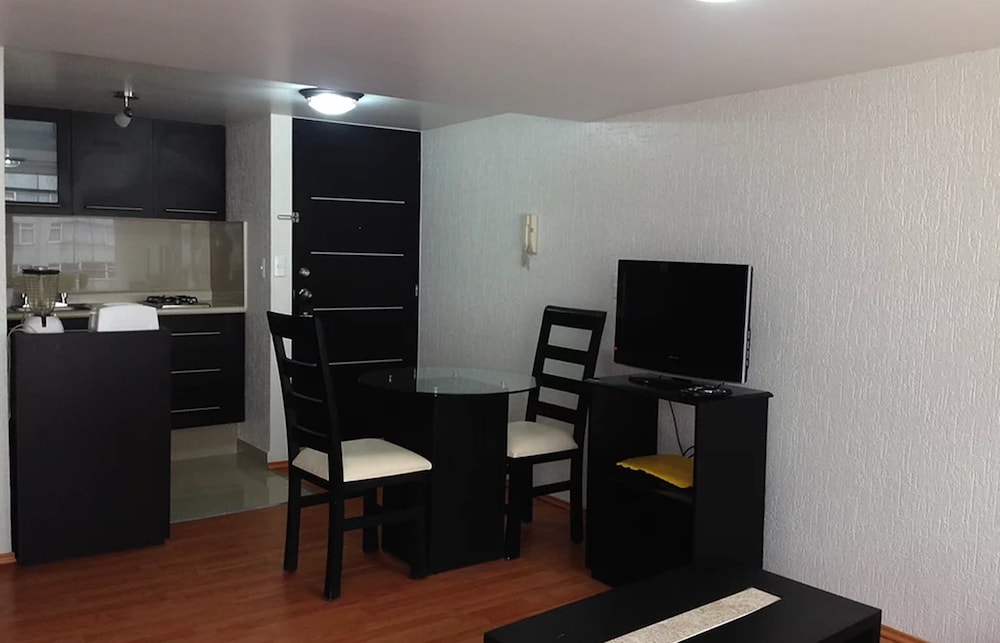 Grupo Kings Suites Platon 436