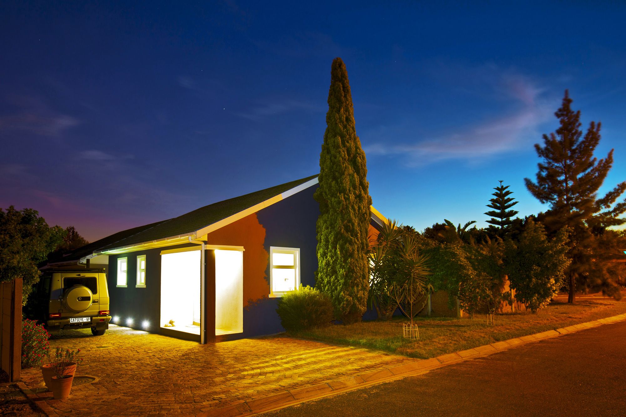 Cat's Eye Cottage