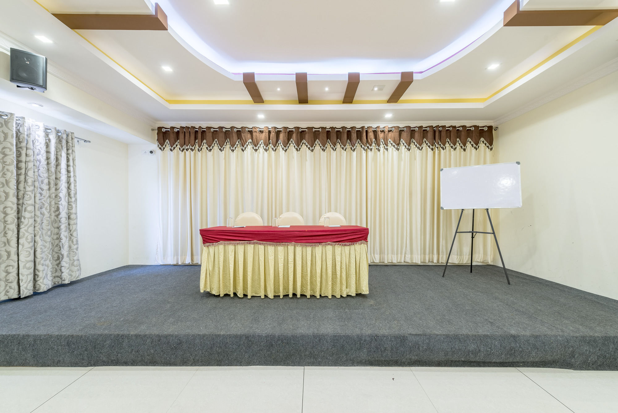 Treebo Trend Akshaya Lalbagh Inn