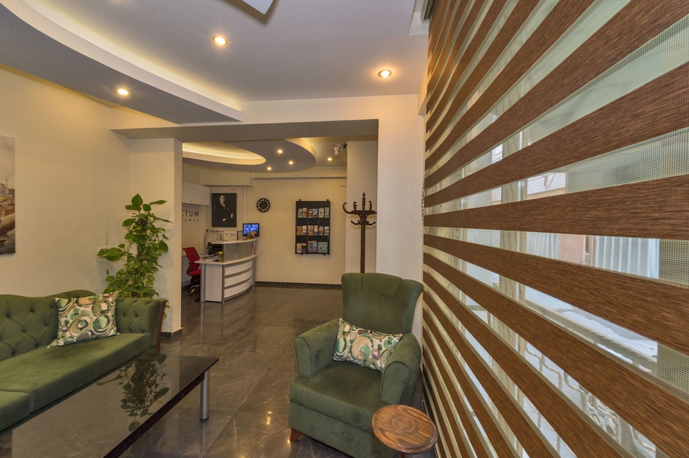 Aparthotel Invictum Residence