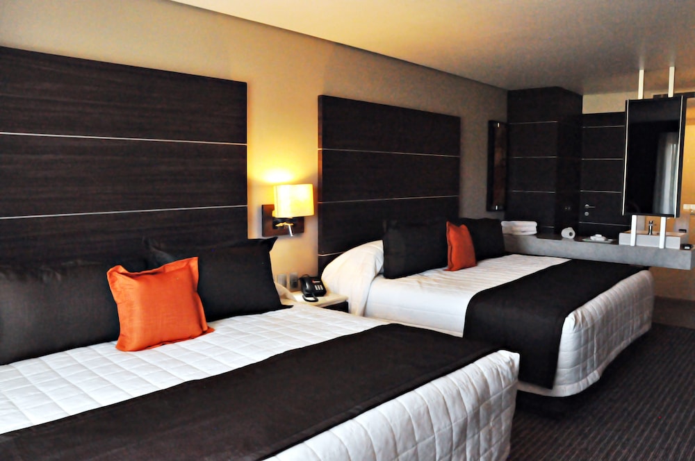Hotel Real Alameda de Queretaro