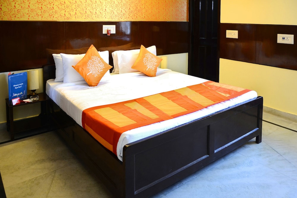 Hotel Olive & Blue