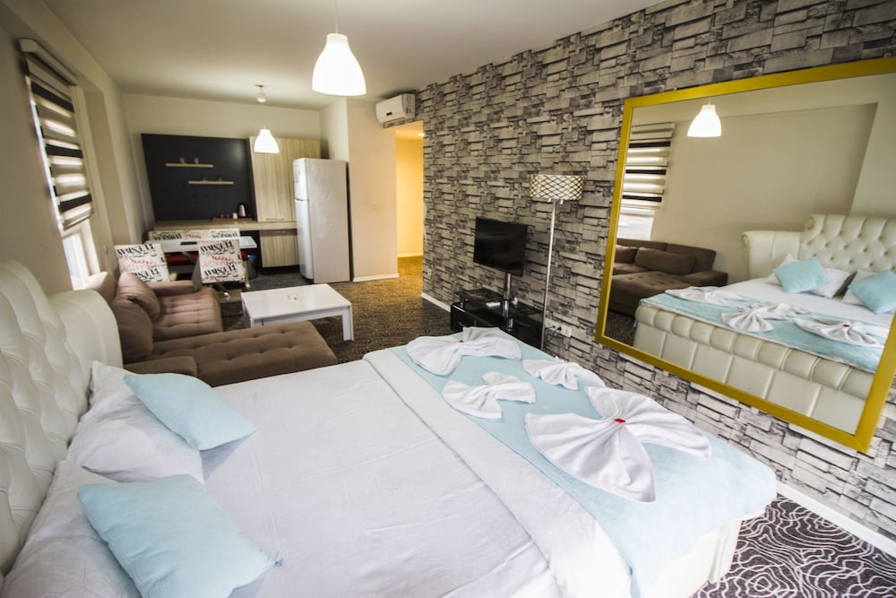 Apartamentos Hit Suites